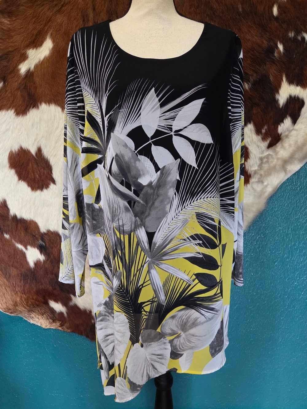 Alfani Black, Gray & Yellow Tropical-Print Long Sleeve Tunic